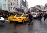 Taksim’de taksicilerin turist avı kamerada