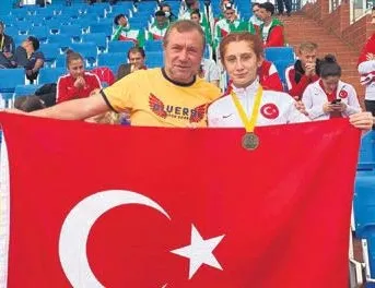 Muhsine Gezer’den Polonya’da altın madalya