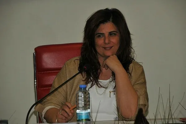 CHP’li Özlem Çerçioğlu’ndan Aydın’da lağım belediyeciliği! ASKİ tarlaları bataklığa çevirdi-7
