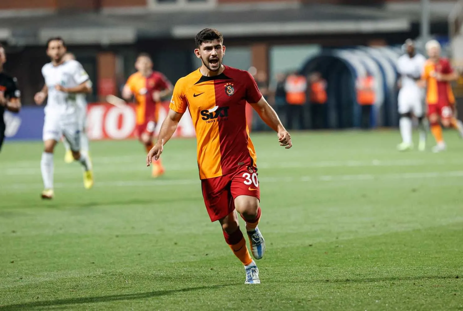 Yusuf Demir’in transferi suya düştü!