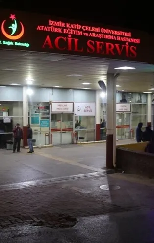 İzmir'de bıçaklı kavga: 1 yaralı