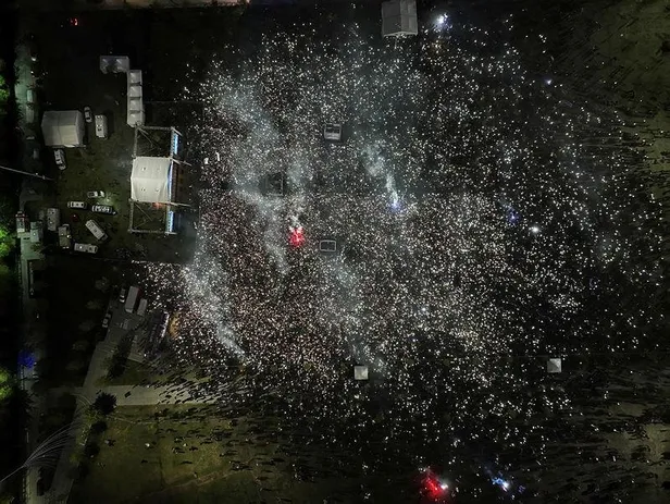 176 bin kişinin katıldığı Trabzonspor'un Yenikapı'da düzenlenen şampiyonluk kutlamasında görsel şölen-3