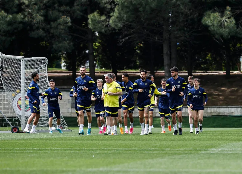 Fenerbahçe'de sürpriz ayrılık yolda! Yeni adresi... - 5