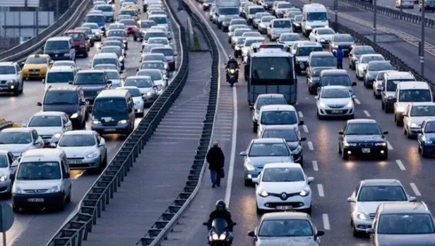 29-ekim-2022-otobusler-ucretsiz-mi-bedava-mi-bugun-iett-metro-marmaray-tramvay-otobus-toplu-tasima-ucretsiz-mi-1666986077664.jpeg Bugün İETT, metro, marmaray, tramvay, otobüs, toplu taşıma ücretsiz mi? 29 Ekim 2022 otobüsler ücretsiz mi, bedava mı? Kart kişiselleştirme detayına dikkat!-3