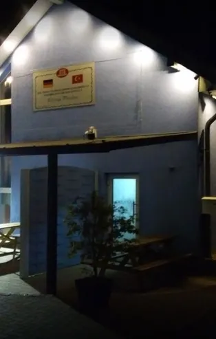 Almanya'da çirkin saldırı! Wassenberg Selimiye Camisi dışkı sürülerek kirletildi