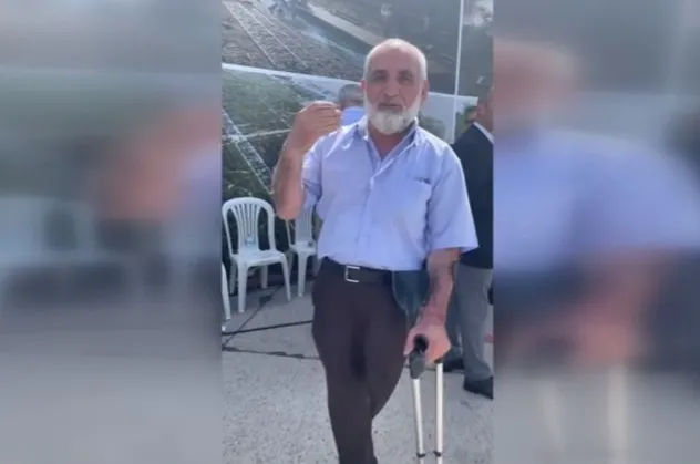 Atatürk Havalimanı Millet Bahçesi ilk fidan dikimine gelen bir bacağını kaybetmiş vatandaş: Cumhurbaşkanımıza destek için geldim