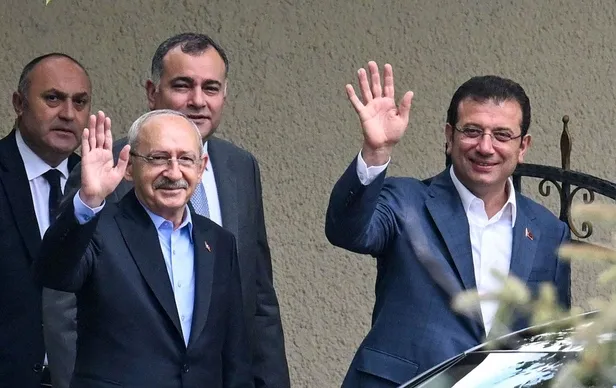 ekrem-imamoglu-ibb-adayligini-ilan-etti-iyi-parti-karisti-aksenerin-chpye-yanasma-planina-iyi-partili-bilge-yi-1692311363799.jpeg