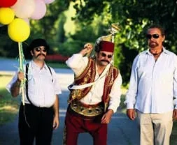 Binbir surat oldular