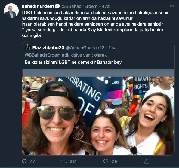 iyi-parti-genel-baskan-yardimcisi-bahadir-erdemin-sapkin-lutilerin-abddeki-destek-yuruyusune-katildigi-belirlendi-1615391385609.jpg İYİ Parti Genel Başkan Yardımcısı Bahadır Erdem'in, sapkın Lutilerin ABD'deki destek yürüyüşüne katıldığı belirlendi-6