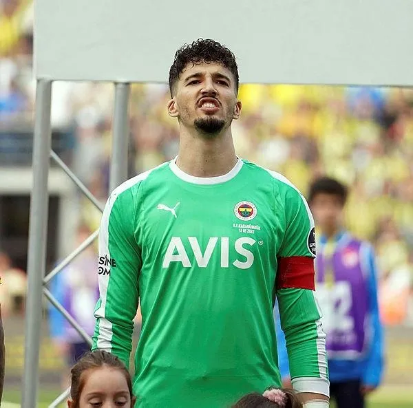 Kanarya 'Gümrük'e takıldı! (Fenerbahçe 0-0 Karagümrük MAÇ SONUCU ÖZET)-2