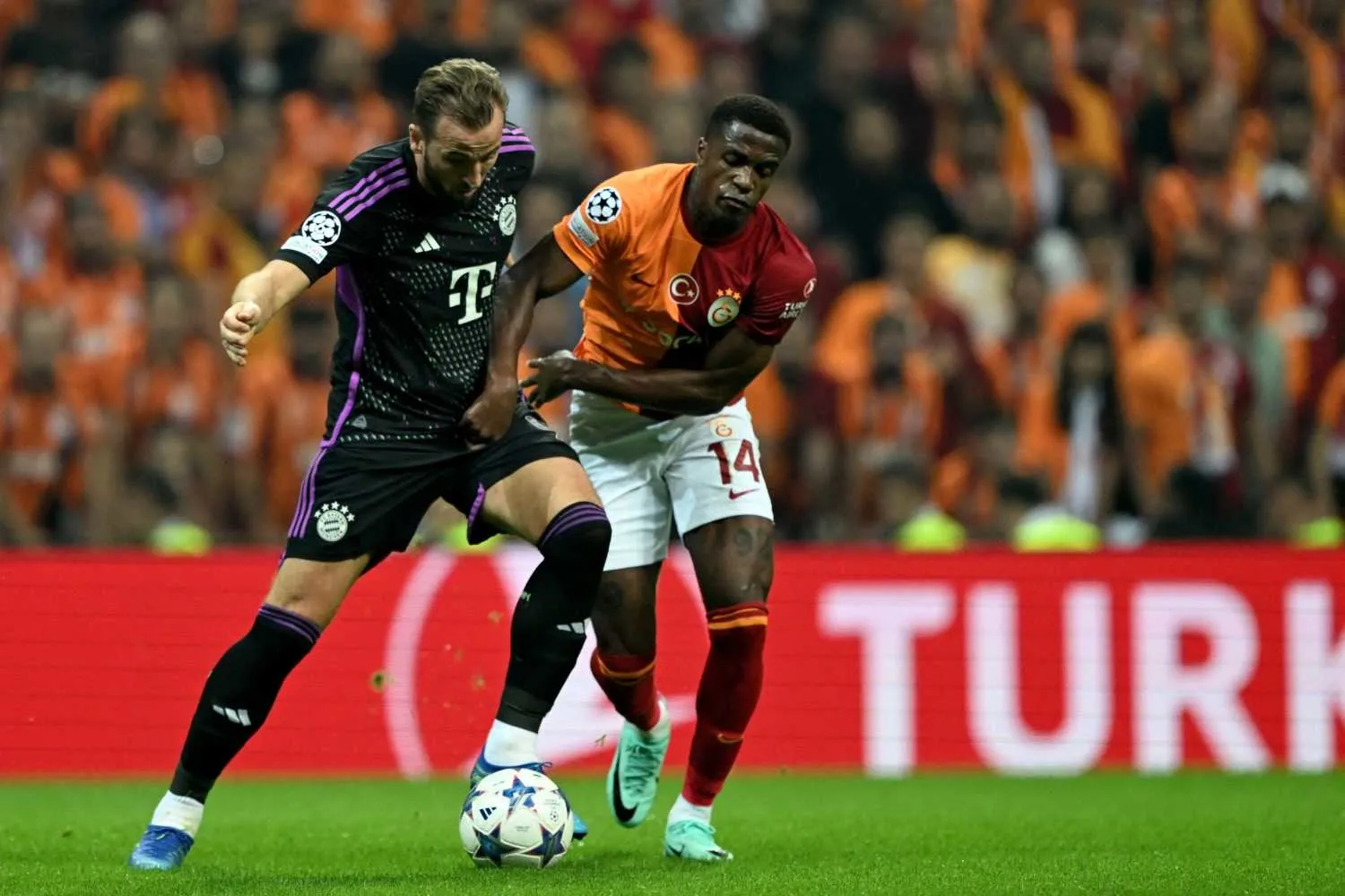 GALATASARAY TRANSFER HABERLERİ | Takım arkadaşı açıkladı! İşte Ziyech ve Zaha'nın yeni adresleri - 21