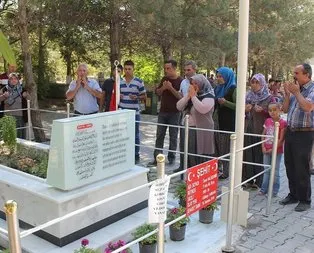 Kahraman’ın kabrine ziyaretçi akını