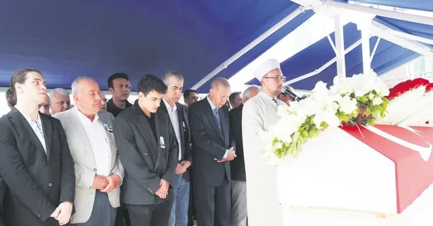 Duayen gazeteci Mehmet Barlas'a veda! Başkan Erdoğan cenaze törenine katıldı
