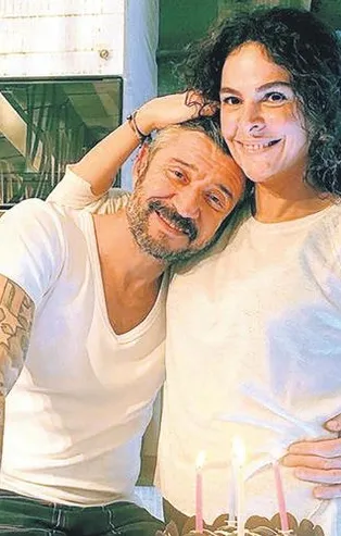 Gamze Topuz sevgilisi Tümer Metin'e aşkını haykırdı! "Daha sağlam seviyorum seni..."