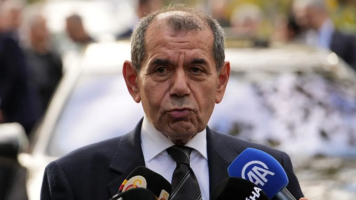 Galatasaray'dan futbolculara açık çek!