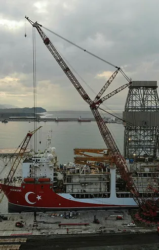 Bakan Dönmez: Kanuni sondaj gemisi için geri sayım başladı