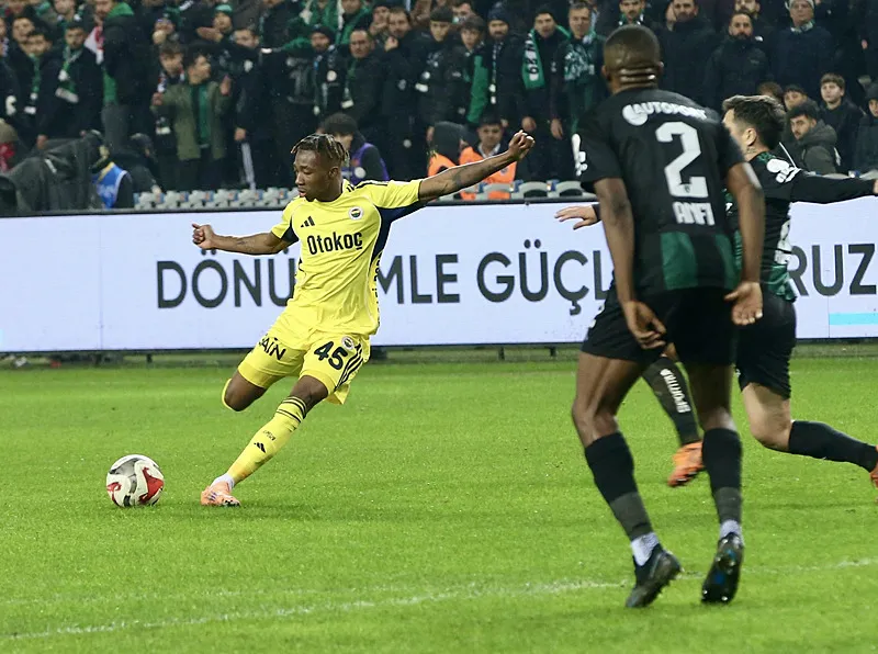 Fenerbahçe transferde çıldırdı! N'Golo Kante'den sonra bir dünya yıldızı daha - 9