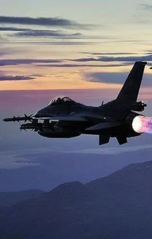 Irak'ın kuzeyine hava harekatı