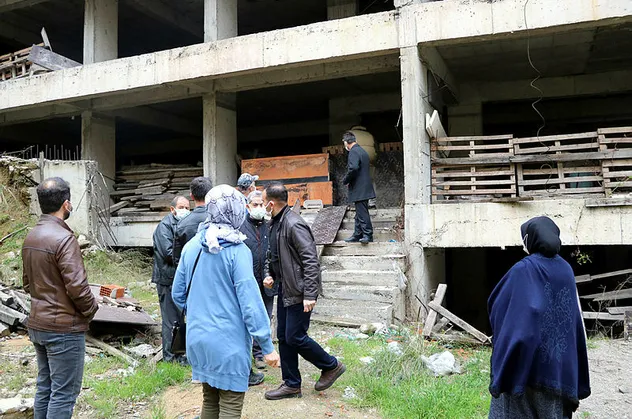 CHP'deki yolsuzlukların ardından bir skandal da İYİ Parti'den! Vatandaşları dolandırıp daireleri kayınvalidesinin üzerine geçirdi