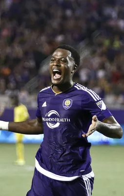 Geleceğin süper yıldızı Beşiktaş'a çok yakın!