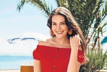 Aslı Enver ve Berkin Gökbudak, kızları Elay'ın geleceği için kolları sıvadı