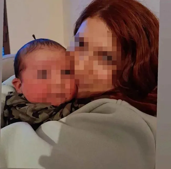 İki aylık bebeğini teşhir ederek cinsel içerikli videolar paylaştı (Ekran görüntüsü)