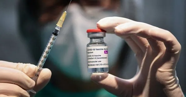 avrupa-teyakkuza-gecti-bircok-ulke-astrazenecanin-urettigi-koronavirus-asisinin-kullanimini-askiya-aldi-1615484145889.jpeg