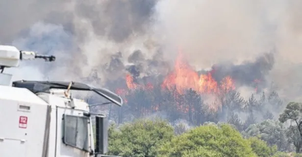 Bornova alevlere teslim! Tarım ve Orman Bakanı İbrahim Yumaklı uyardı: "Yine çok riskli bir haftadayız"