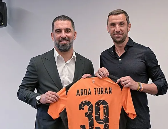 Turan’ın mesaisi başladı