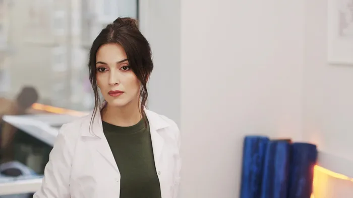 yali-capkininda-kantarin-kopuzunu-kaciracak-ayrilik-seyirci-dizi-final-yapsa-bu-kadar-yikilmazdi-1700727563089.jpg Yalı Çapkını'nda kantarın topuzunu kaçıracak ayrılık kararı! Dizi final yapsa bu kadar etkili olmazdı-6