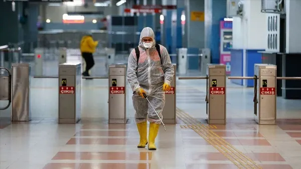 Sağlık Bakanı Fahrettin Koca o illere vurgu yaptı! Koronavirüs kısıtlamaları sonuç veriyor... İşte İzmir Hatay Adana Samsun'da son durum-8