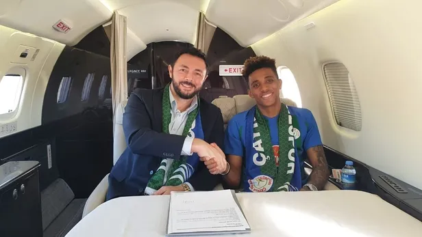 son-dakika-besiktas-gedson-fernandesi-kapa-bildirdi-1643813701611.jpeg Son dakika: Yılın transfer çalımı! Beşiktaş, Gedson Fernandes'i KAP'a bildirdi-6
