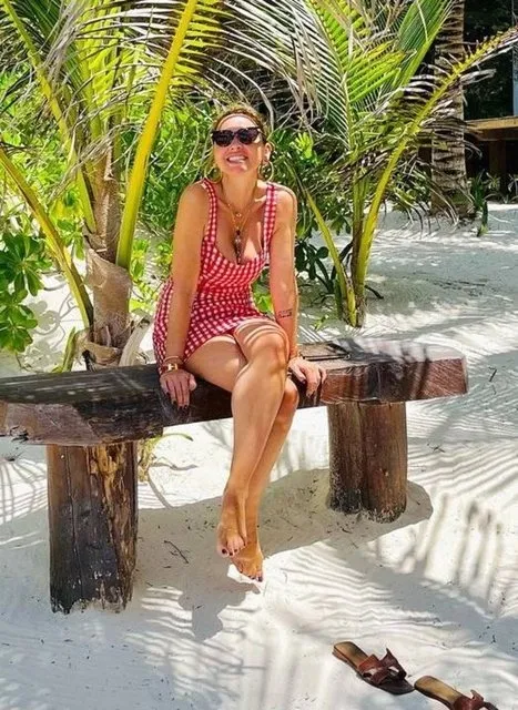 Hadise yine aşık yine olay! Sevgilisi Mehmet Dinçerler'e doğum günü hediyesi diye bakın ne yaptı gözlerinden kalp fışkırıyor-8