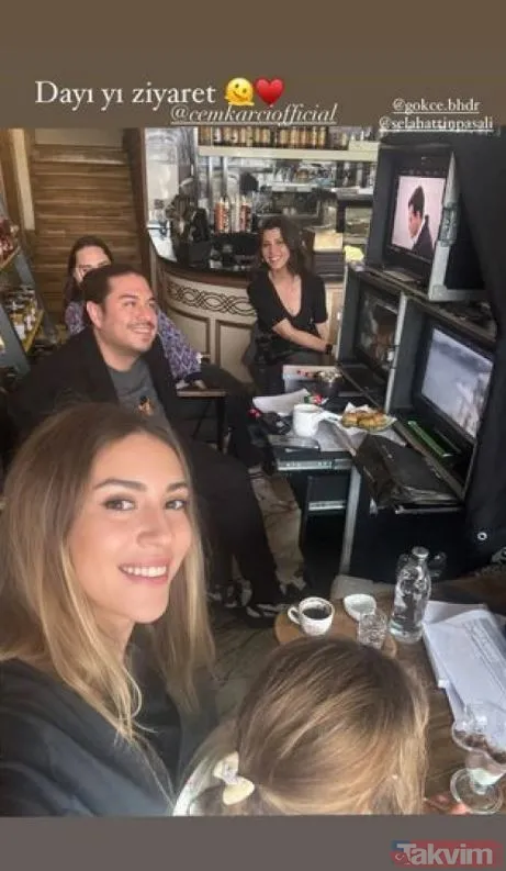 Sinem Kobal büyük kızı Lalin ile setten paylaştı! O kare hayranlarını heyecanlandırdı! Kenan İmirzalıoğlu’nun biricik kızı ilgi odağı oldu - 25