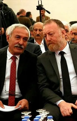 HDP'li başkan Selçuk Mızraklı, belediyeyi PKK kampına çevirdi!