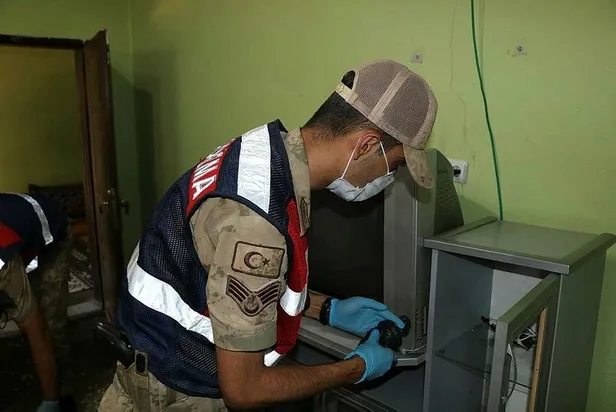 Son dakika: Diyarbakır'da dolandırıcılık çetesi çökertildi: İki kişi tutuklandı-2