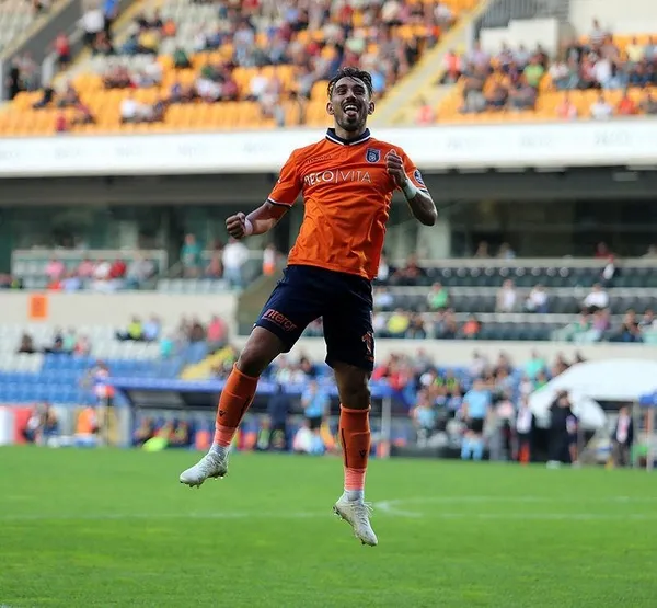 Mutlu son: İrfan Can Kahveci Galatasaray’da