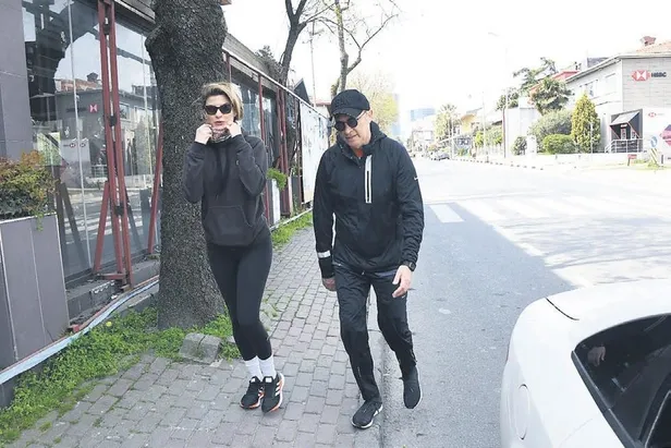 besiktask-1586991790838.jpeg Beşiktaş’ın eski başkanı Fikret Orman taktığı şapkayla Kartal’a olan aşkını yine gösterdi-2