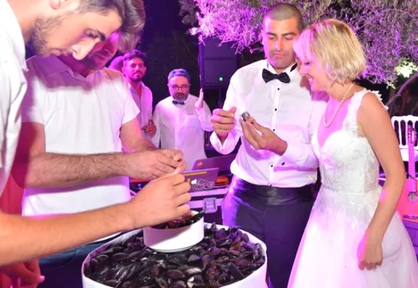 Oyuncu Nihan Tarhan sevgilisi Ali Rıza Şahenk ile evlendi-2