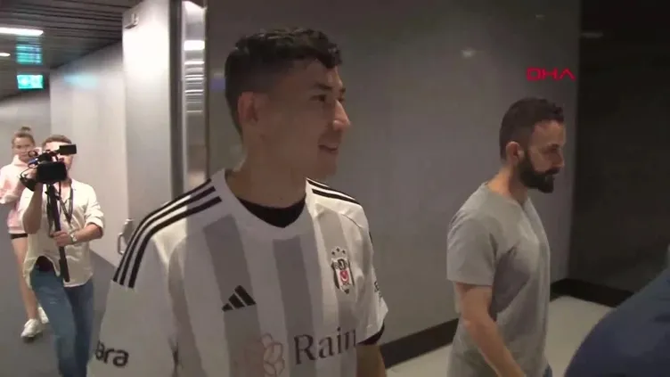 Beşiktaş'ın yeni transferi Bakhtiyor Zaynutdinov İstanbul'a geldi!