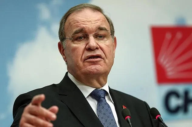 CHP Sözcüsü Faik Öztrak, Kemal Kılıçdaroğlu'nun ABD'deki kayıp 8 saatini soran gazeteciyi fırçaladı