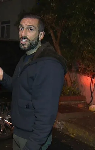 Merve Oflaz'dan ayrıldıktan sonra adı birçok ünlü güzelle anılmıştı! Allan Hakko, bir mekanda Tara De Vries eğlendi