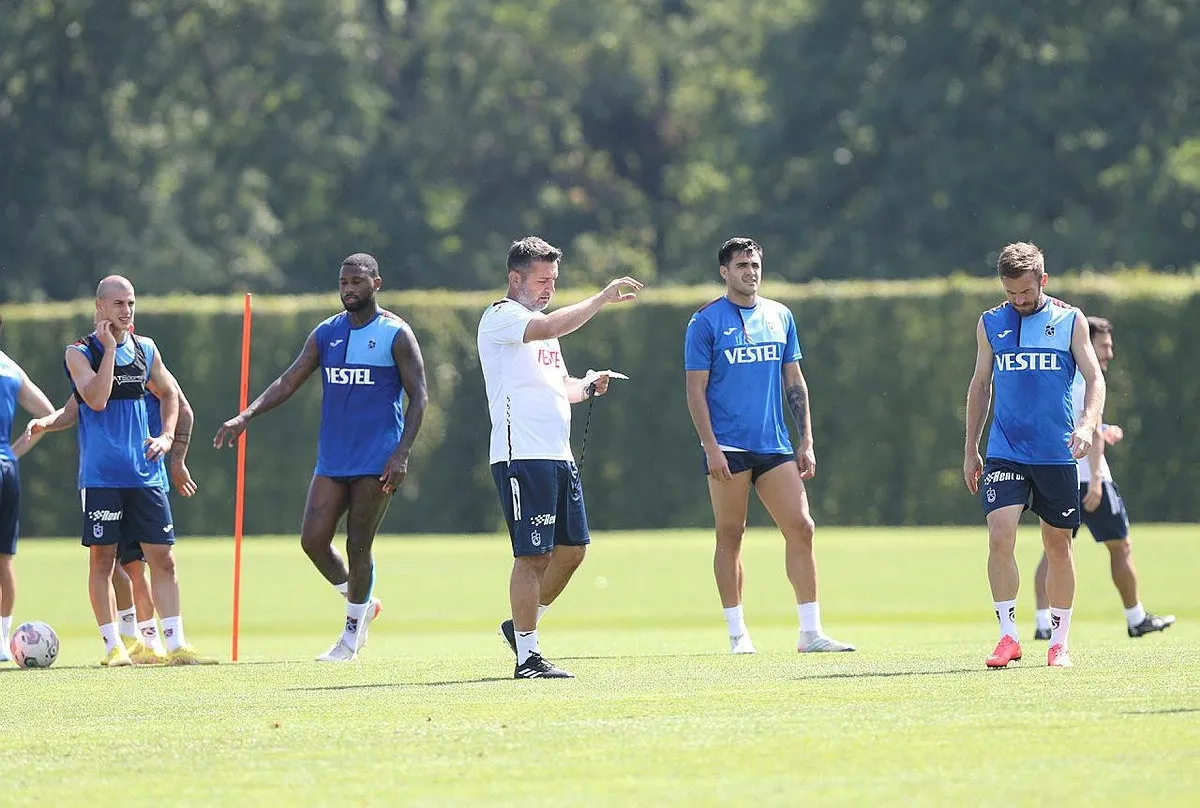 Trabzonspor’da çalışmalar sürüyor