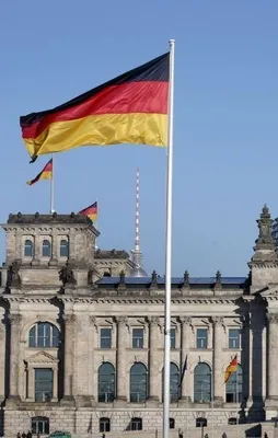 Almanya'da terör korkusu! Schengen'i askıya aldılar