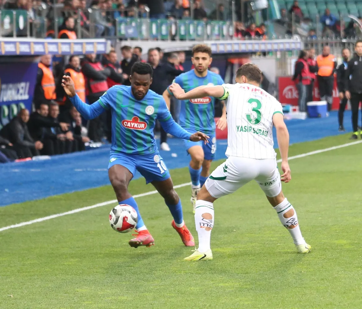 karadenizde-seri-sonu-rizespor-super-ligde-konyasporu-3-2-yendi-1777652139442.jpg Konyaspor Fenerbahçe ile karşılaşacak