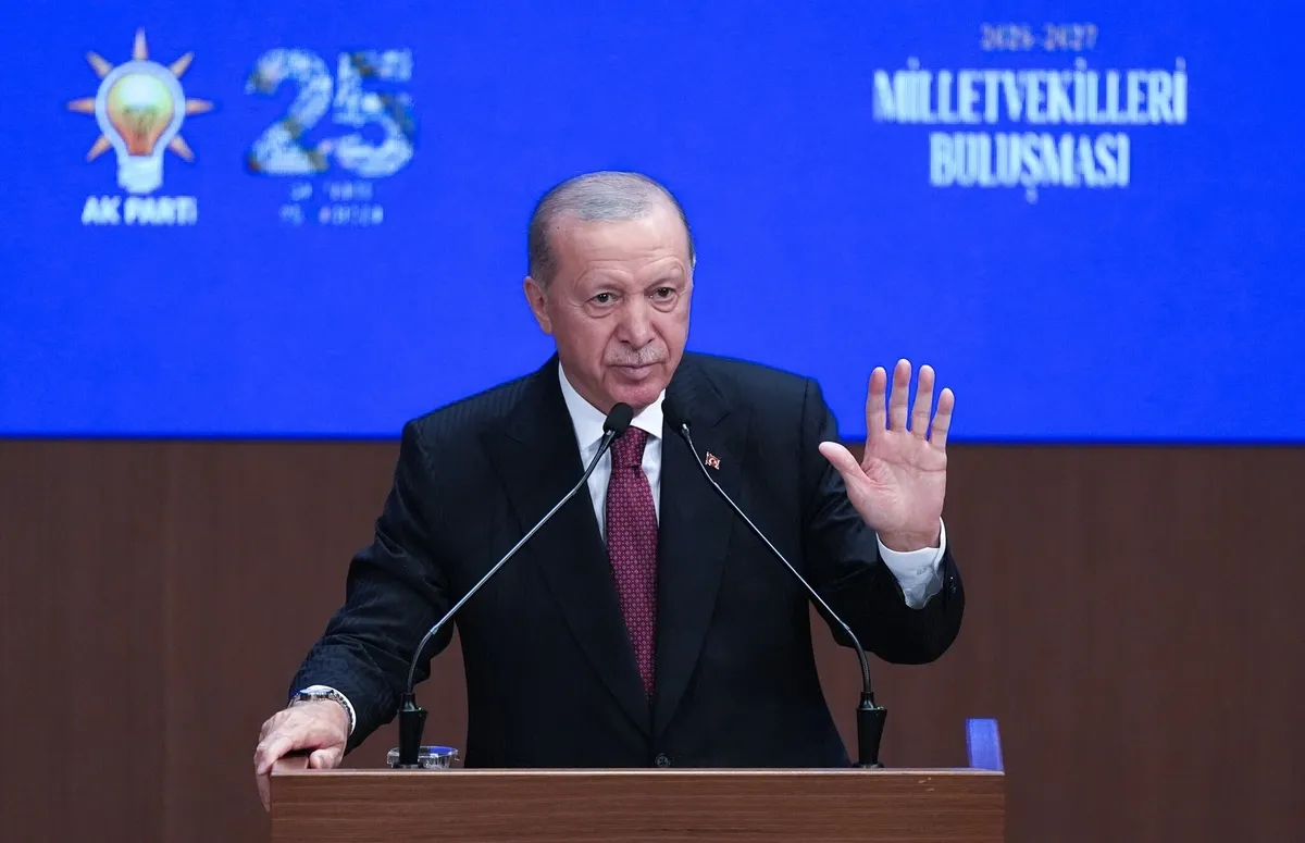 Başkan Erdoğan AK Parti'deki toplantıda konuştu. (Foto: AA)