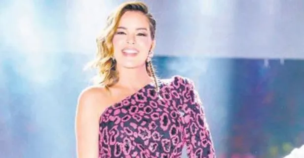 Popçu Bengü konserde hayranlarını coşturdu! Sahneden iner inmez kızına koştu