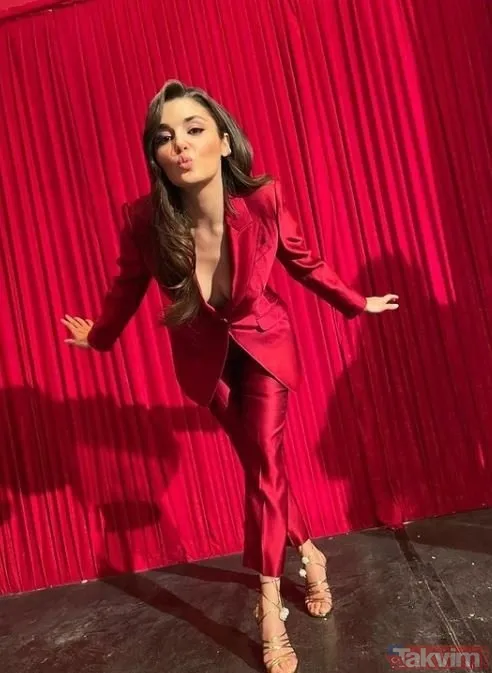 Hande Erçel ve Kerem Bürsin sevgili mi derken ayrılık geldi! Hande ve Kerem'in arası açıldı sette ipler gerildi - 39