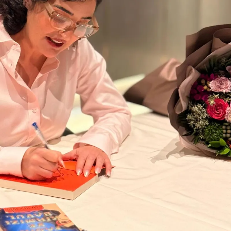 fadik-sevin-atasoydan-kadinlara-ilham-kendimizin-farkina-varalim-1773294578674.jpg Fadik Sevin Atasoy'dan kadınlara ilham: “Kendimizin farkına varalım”-4