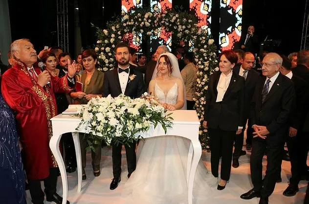 CHP'den Adana'da 3 bin konuklu sahra düğünü!